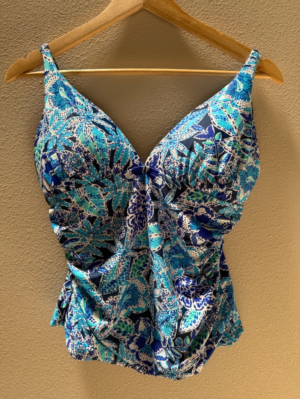 Stella Parker 2 pc Bathing Suit/Tankini type